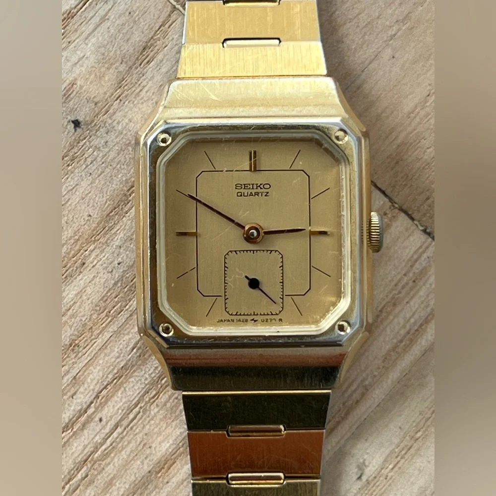 Seiko Super Rare Vintage Ladies Watch Octagonal Gold Dial Gold Bracelet